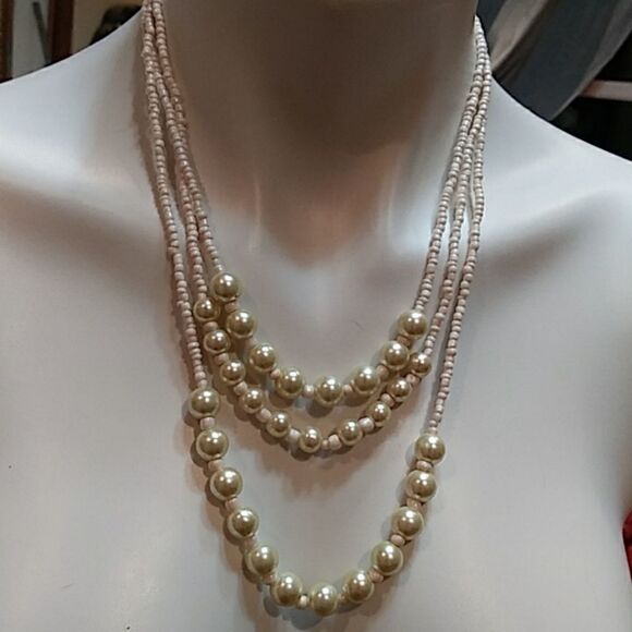 Jewelry - Necklace   